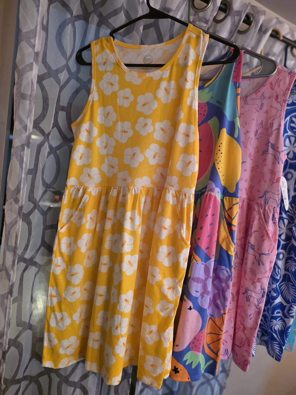 Girls' Sleeveless Print Dress's Size XXL (18)  Lot Of 6 Multi Print